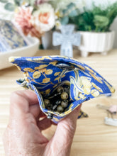 Load image into Gallery viewer, Rosary Pouch, Blue Wattle
