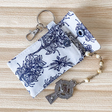 Load image into Gallery viewer, Rosary Pouch, Grevillea Design
