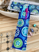 Load image into Gallery viewer, A4 &amp; A5 Pen Holder Bookmark, Blue Drift
