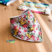Load image into Gallery viewer, Cute Australia Garden bandana dribble bib &amp; dummy pacifier clip, Adjustable, Baby shower gift set

