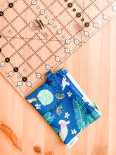 Load image into Gallery viewer, Christmas Coin Purse, Face mask Pouch, Fabric Pouch, Cosmetic Purse, Stocking Stuffer, Travel Bag, Birthday Gift, Australiana Gift
