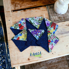 Load image into Gallery viewer, Corner Bookmark, Aussie Florals

