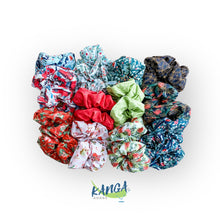 Load image into Gallery viewer, Christmas | Large Scrunchies, Cotton Australiana Scrunchie, Schrunchy with Bow, Gifts for Her, Stocking Stuffer, Christmas Gift
