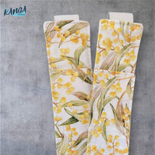 Load image into Gallery viewer, A4 &amp; A5 Pen Holder Bookmark, Wattle
