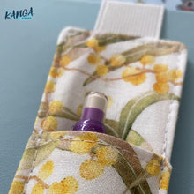 Load image into Gallery viewer, A4 &amp; A5 Pen Holder Bookmark, Wattle
