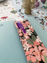 Load image into Gallery viewer, A5 Pen Holder Bookmark, Botanic Blend
