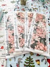 Load image into Gallery viewer, A5 Pen Holder Bookmark, Botanic Blend

