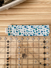 Load image into Gallery viewer, A4 &amp; A5 Pen Holder Bookmark  White with Blue Hearts
